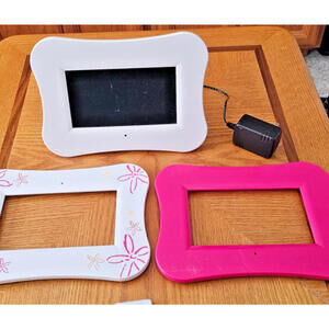 Nextplay NPW70PFF 7" Digital Photo Frame W/ 2 Faceplates PINK/Floral Works READ